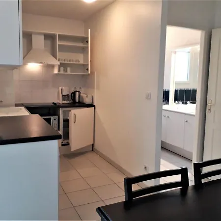 Studio Calme Avec Jardin, Piscine Et Parking, - Fr-1-648-124 * Soulac-sur-Mer